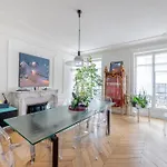 Beautiful 4 bedrooms Flat by Champs Elysées